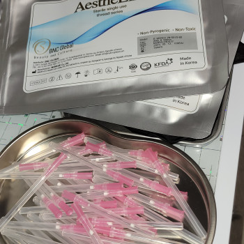 Тредліфтинг нитками, біоармування
                    Косметолог-ін'єкціоніст Марьяна Фастів