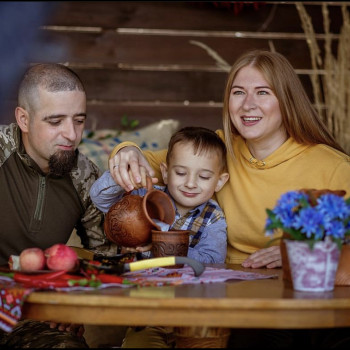 Сімейна фотосесія
                    Фотостудия Puzzle studio Запорожье