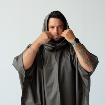 Сiмка для каталогу військового одягу.