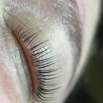 Ламінування вій
                    Лешмейкер Нина Миколаїв