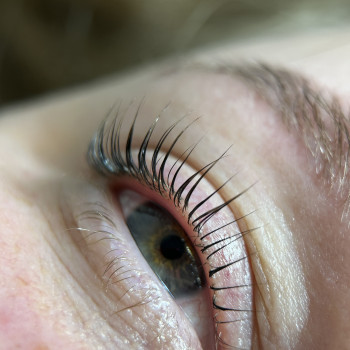 Ламінування вій
                    Лешмейкер Нина Миколаїв