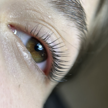 Ламінування вій
                    Лешмейкер Нина Миколаїв