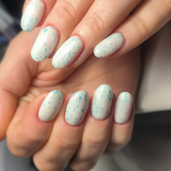 Комбінований манікюр, вирівнювання пластини