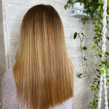 Жіноча стрижка
                    Салон краси Афродита Кривий Ріг