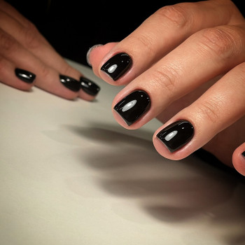 Френч манікюр манікюркиїв, фото - Салон краси Cool People - Бюро Послуг Краси