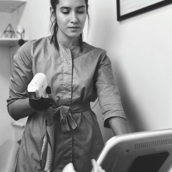 Лазерна епіляція
                    Салон краси Beauty Bar Вінниця