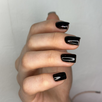 Фото из портфолио мастера Каріна Борщевська (мастер маникюра, Винница)