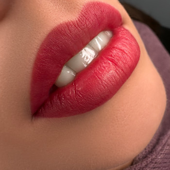 Перманентный макияж губ
                    Мастер перманентного макияжа  Киев