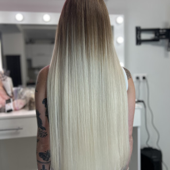 Нарощування волосся
                    Парикмахер Olya Киев