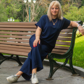 Індивідуальна
                    Фотограф Вероніка Харків