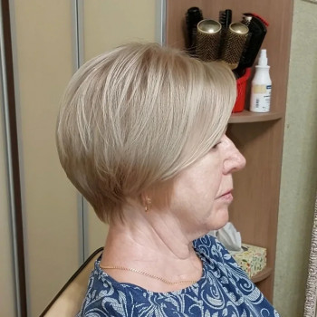 Фарбування волосся Димаут, Омбре, Сомбре, Балаяж
                    Парикмахер Клавдия Киев