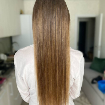 Нарощування волосся
                    Салон краси ROXY beauty studio Ірпінь