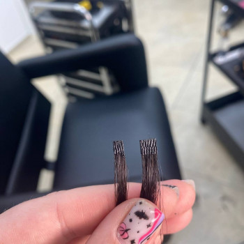 Нарощування волосся
                    Салон краси ROXY beauty studio Ірпінь