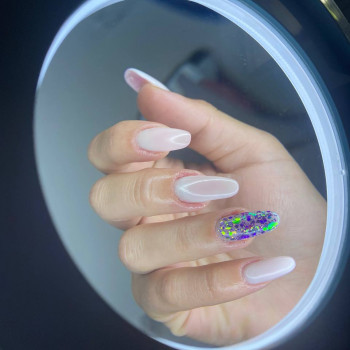 Манікюр - зняття - манікюр - покриття у центрі Києва, Майдан