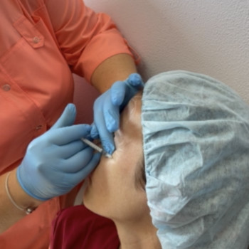 Ботулінотерапія
                    Косметолог Екатерина Житомир