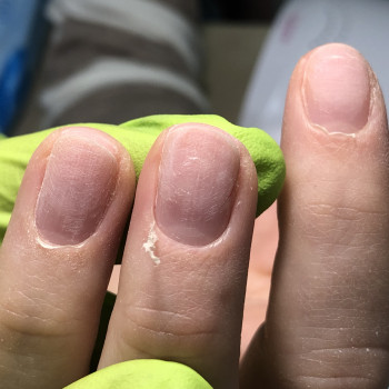 Апаратний манікюр
                    Мастер маникюра Анна Запорожье