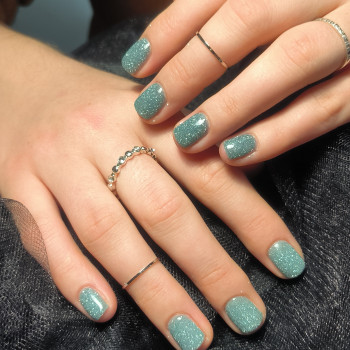 Апаратний манікюр однотонне покриття