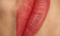 Акварельний прокрас губ Майстер перманентного макіяжу Ксения Нетішин