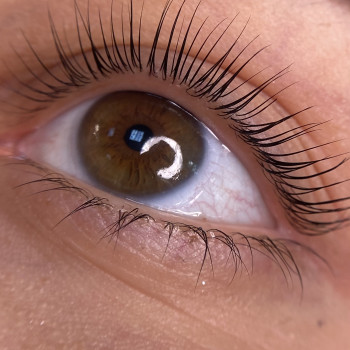 Ламінування вій