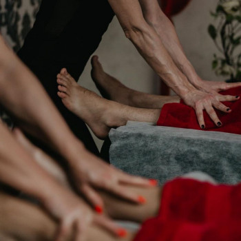 Парний масаж