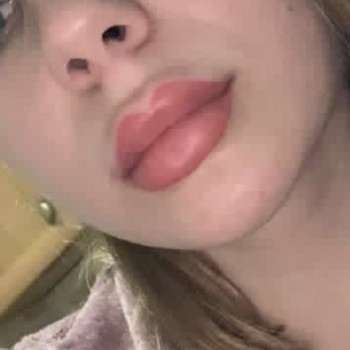 Корекція перманенту губ
                    Мастер перманентного макияжа Александра Кривой Рог