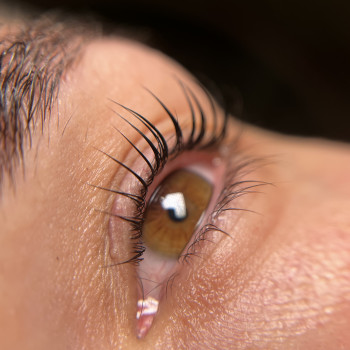 Ламінування вій