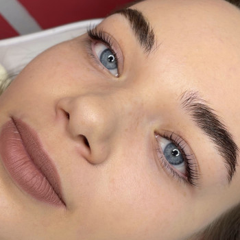 Фото з портфоліо майстра Надія Мішурінська (бровіст, Черкаси)