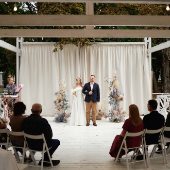 Весільна фотосесія в Дніпрі
                    Фотограф Роман Днепр