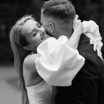 Весільна фотосесія в Дніпрі
                    Фотограф Роман Днепр