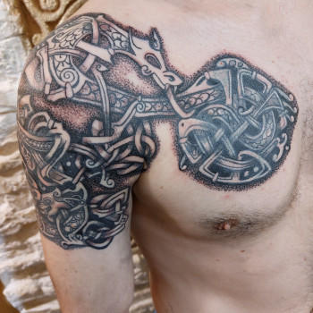 Тату знак, фото - Тату салон Tattoo Art