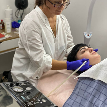 Мікродермобразія - чудова придумка в косметології