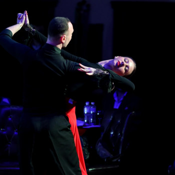 Індивідуальні заняття за системою Про-Ам
                    Хореограф  Киев