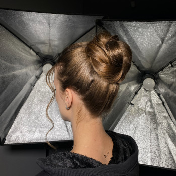 Зачіска
                    Візажист Неля Вінниця