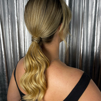 Зачіска
                    Візажист Неля Вінниця