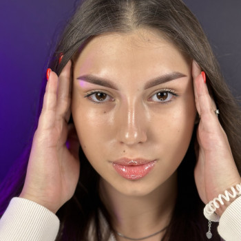 Перманентний макіяж брів
                    Майстер перманентного макіяжу Юлия Запоріжжя