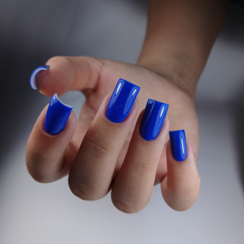 Синій манікюр на квадратні нігті однотонний (монохромний), фото - Майстер манікюру Мирослава Листопад