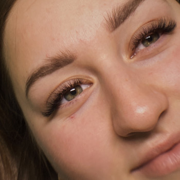 Фото з портфоліо майстра Дар’я Король (лешмейкер, Київ)