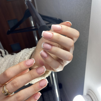 Манікюр / нарощення нігтів
                    Майстер перманентного макіяжу Анастасія Луцьк