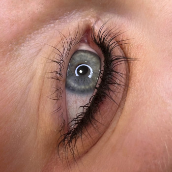 Міжвійка
                    Майстер перманентного макіяжу Варвара Київ