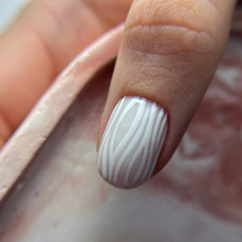 Маникюр
                    Мастер маникюра Марина Винница