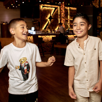 Репортажна зйомка
                    Фотограф Роман Днепр