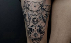 Сеанс чорно-білого татуювання Тату салон T4N Professional Tattoo Studio Одеса