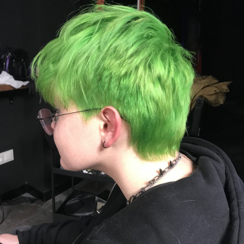 Яркое окрашивание
                    Парикмахер Светлана Харьков