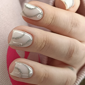 маникюр