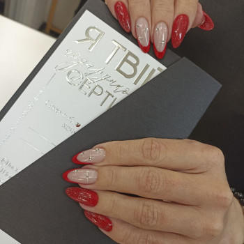 Манікюр манікюрноворічний2024, фото - Салон краси Cocoon