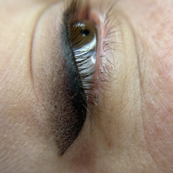 Стрілочка з розтушуванням