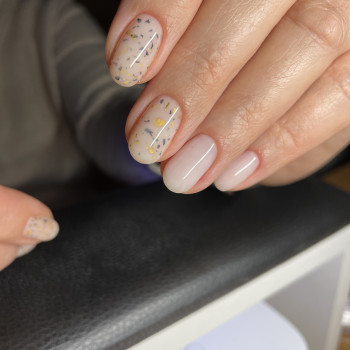 Комплекс чистка + покриття без укріплення
                    Майстер манікюру Марина Хмельницький