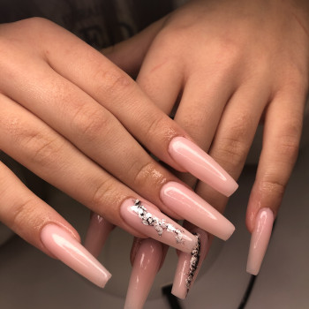 Нарощування нігтів 4 довжина