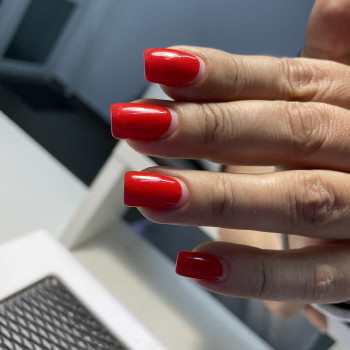 Як носится гелеве покриття, нігтям 1 місяц