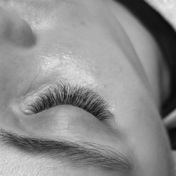 Нарощування вій
                    Лешмейкер Альона Київ